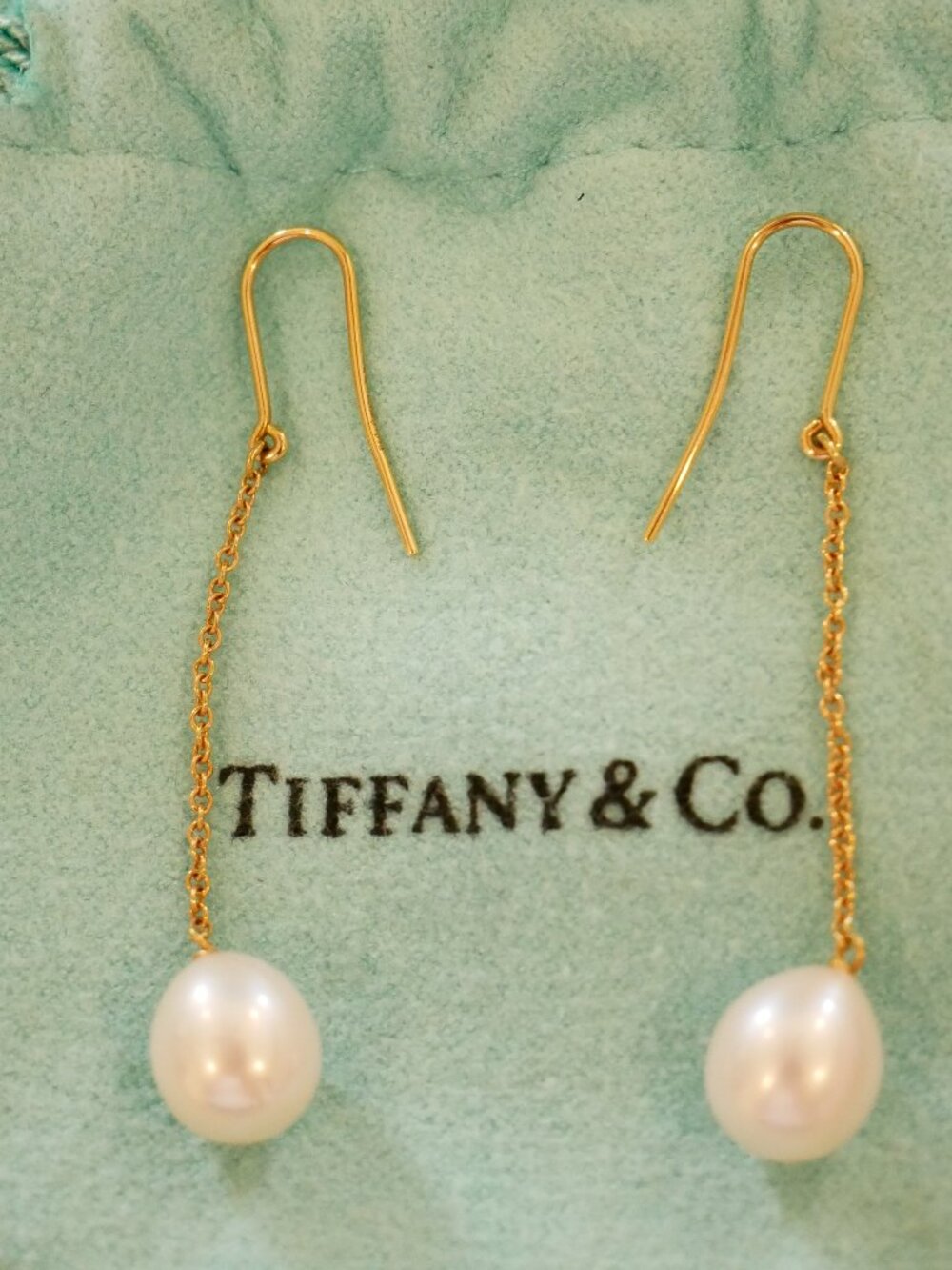 Elsa Peretti® Pearls by the Yard™ Chain Earrings